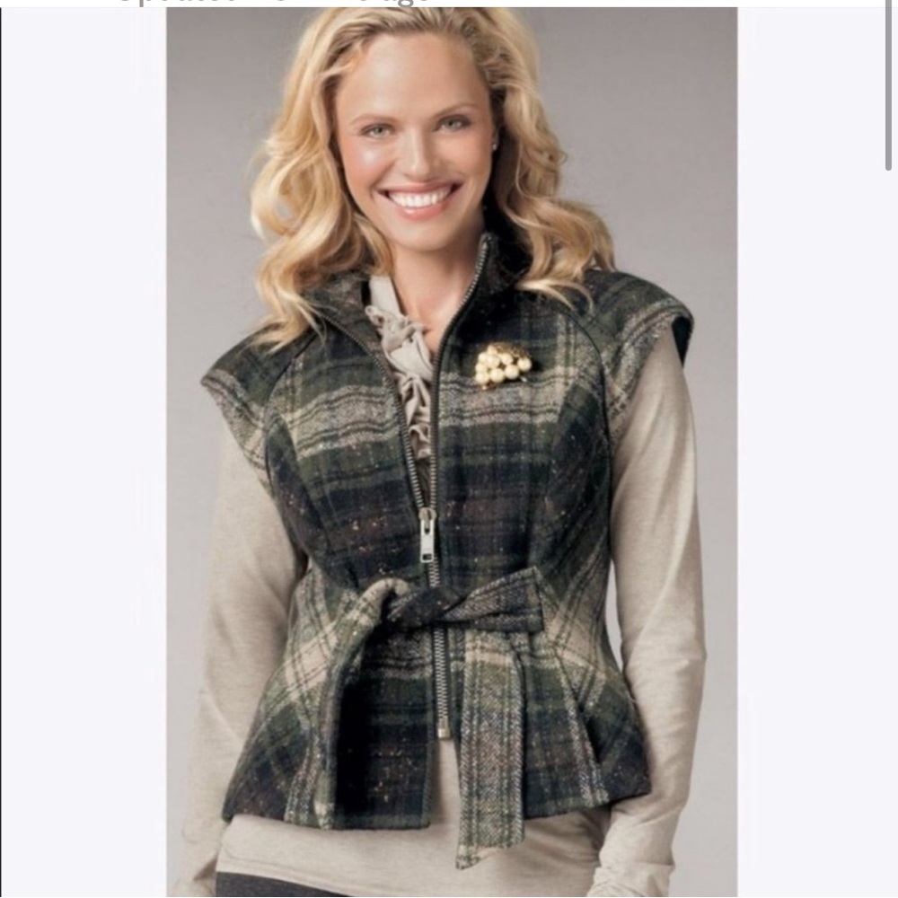 CAbi Tweed Wool Plaid Vest 611 All Tied Up Top Green Brown Cream Medium